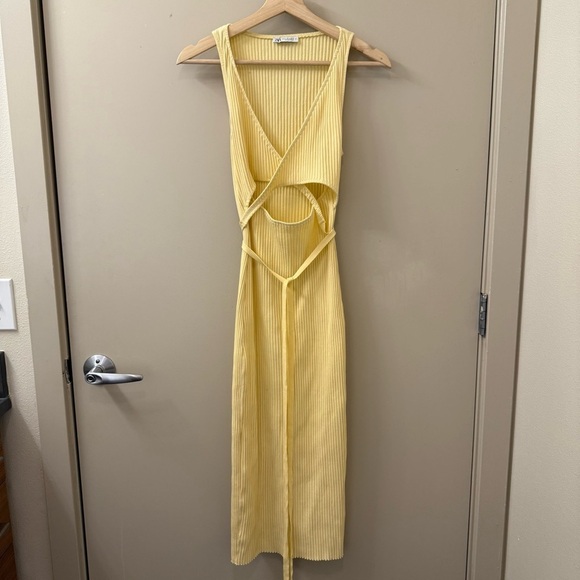 ZARA cut out ribbed midi dress pastel yellow butter yellow size medium summer - Picture 9 of 13